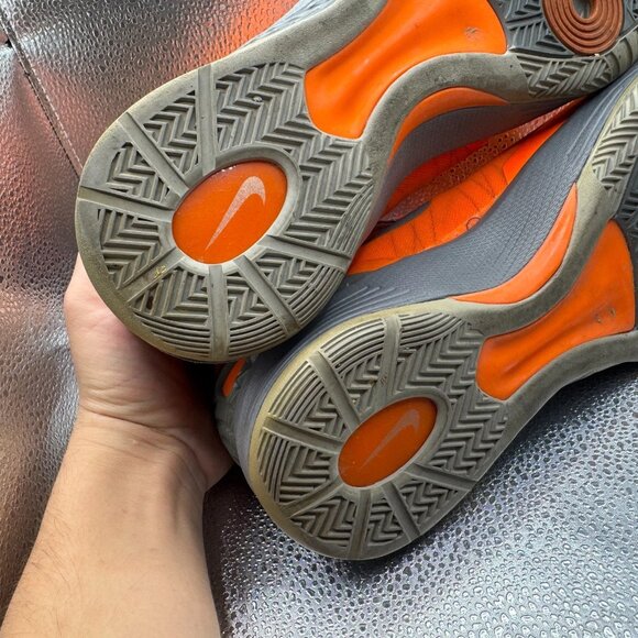 Size 10.5 Nike Zoom Hyperdunk 2011 Low Orange Gray Running Sneaker 487637-800 - Picture 11 of 12